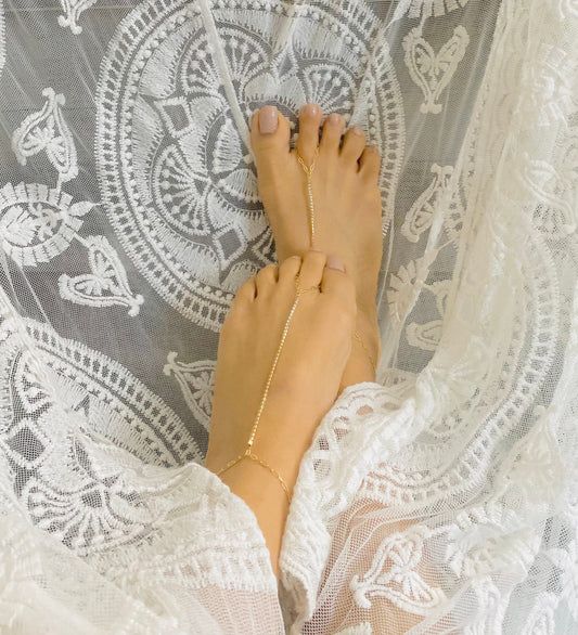 Dainty barefoot sandals, thong barefoot sandals, bridesmaids sandals, boho barefoot sandals