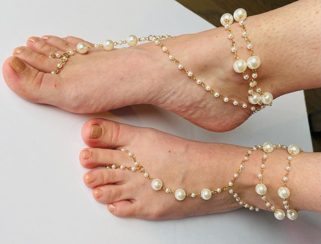 Pearl barefoot sandals, barefoot sandals for bridal, bottomless sandals, boho wedding accessories, barefoot sandals