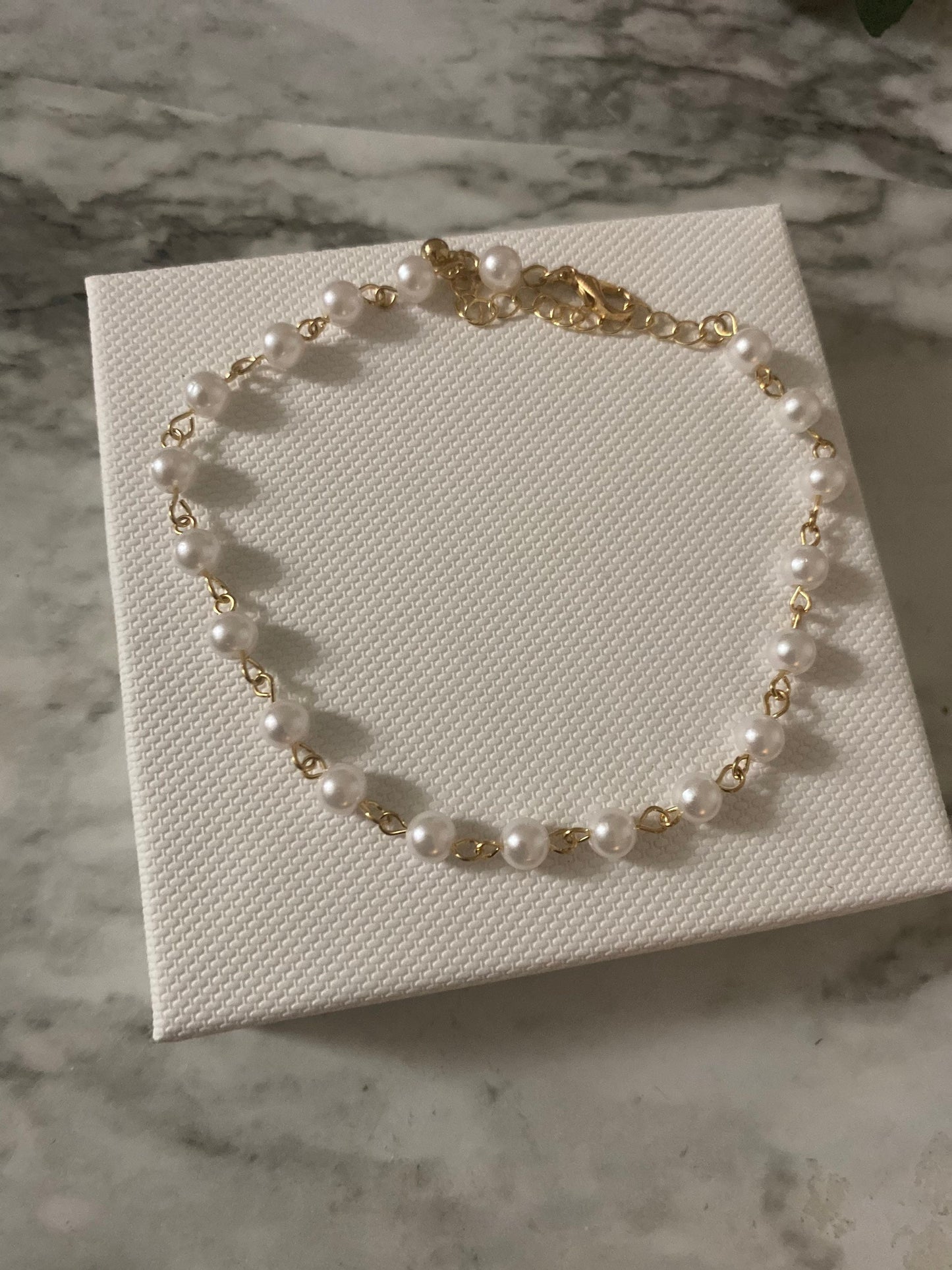 Freshwater pearl anklet gift for wife birthday with personalized message
