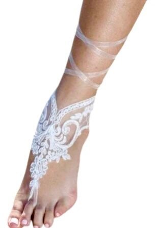 Ivory lace barefoot sandals for bride beach wedding sandals white lace bridesmaids sandals foot jewelry photoshoot jewelry