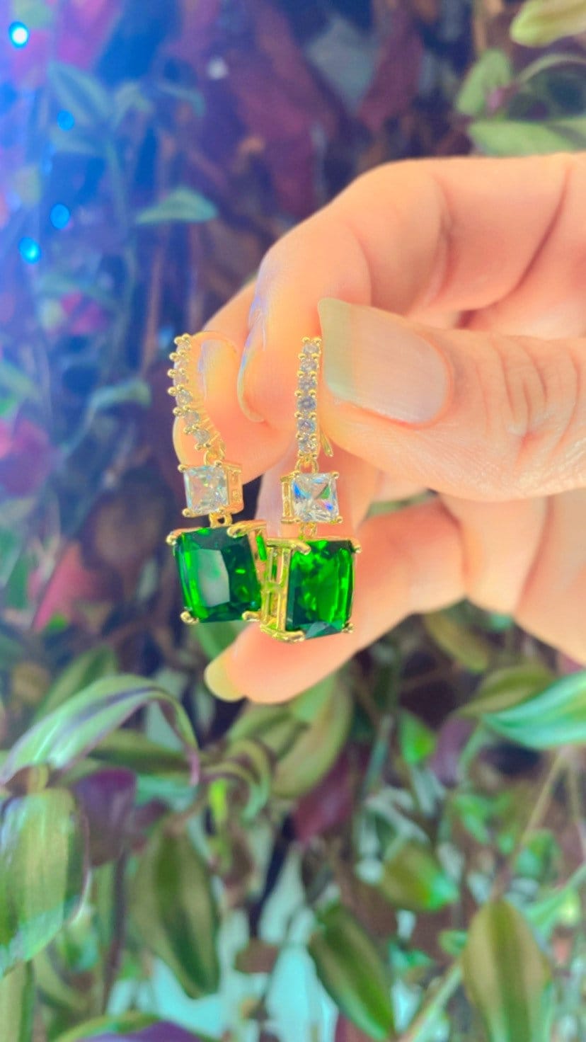 Emerald Green Drop Earrings Emerald Birthstone Earrings Wedding gift for mom of bride Wedding jewelry green crystal earrings