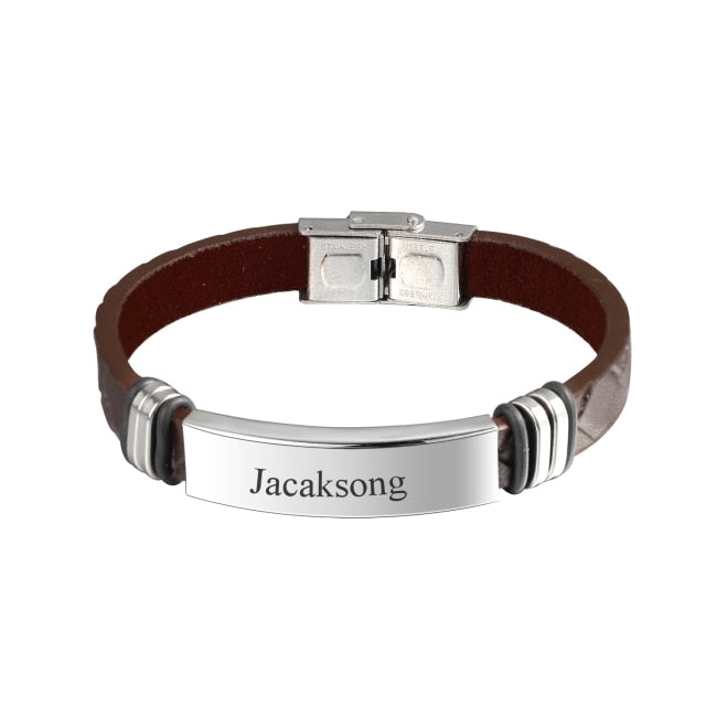 Personalized leather bracelet with engraving for man